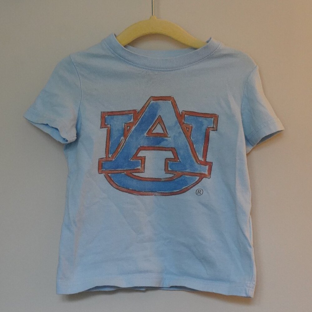 MV Sport Auburn T-Shirt Lauren Duncan Art Size 2T